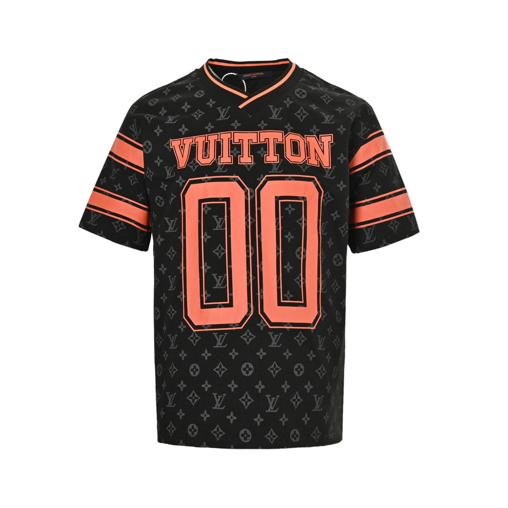 Louis Vuitton Women's / Men's 00 Logo Monogram Jersey T-Shirt in Black