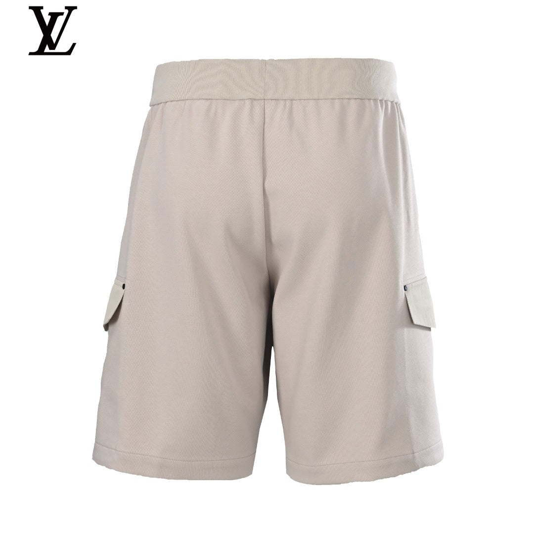 Moose Knuckles M16MR760 Men's Oat Cargo Shorts