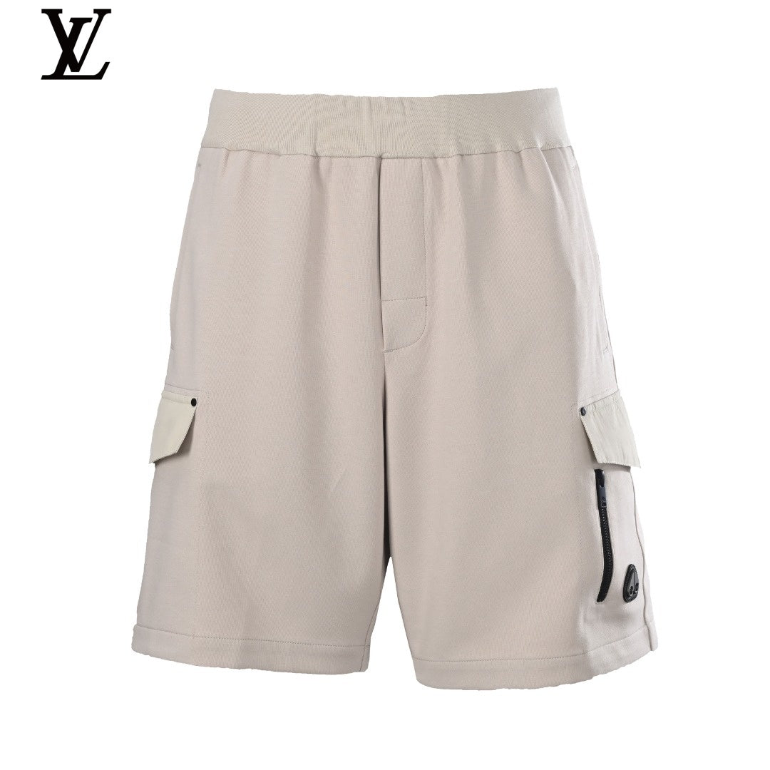 Moose Knuckles M16MR760 Men's Oat Cargo Shorts