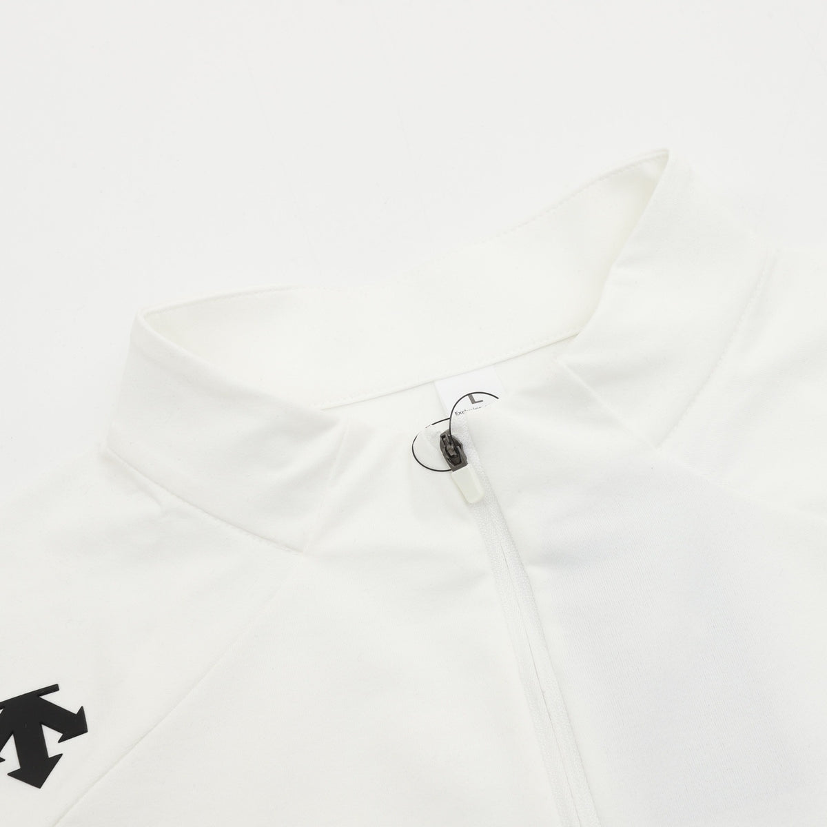 Descente Women's Men's White Half-Zip Stand-Collar Long-Sleeve Top