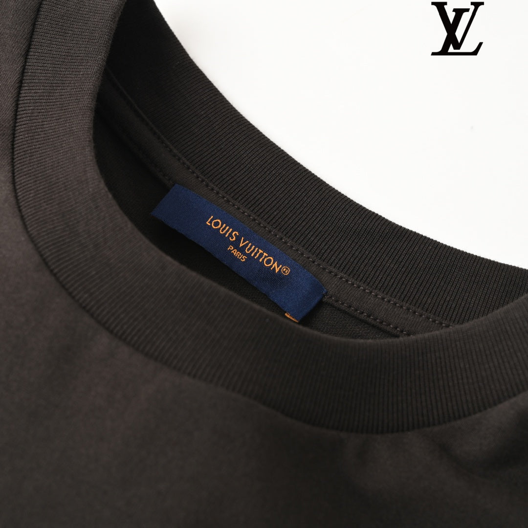 Louis Vuitton Men's Dark Grey Logo Short Sleeve T-Shirt