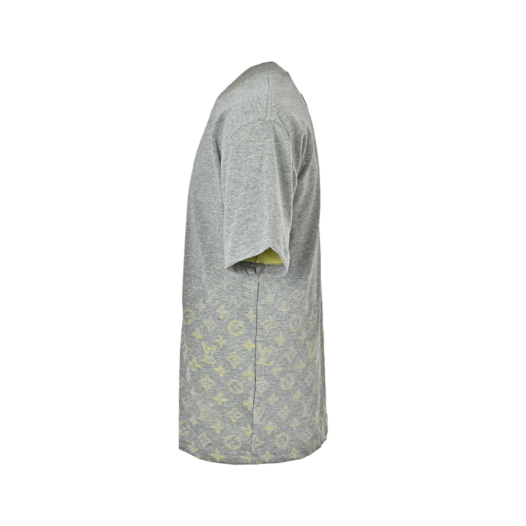 Louis Vuitton Gradient Monogram Print Short-Sleeve T-Shirt in Grey