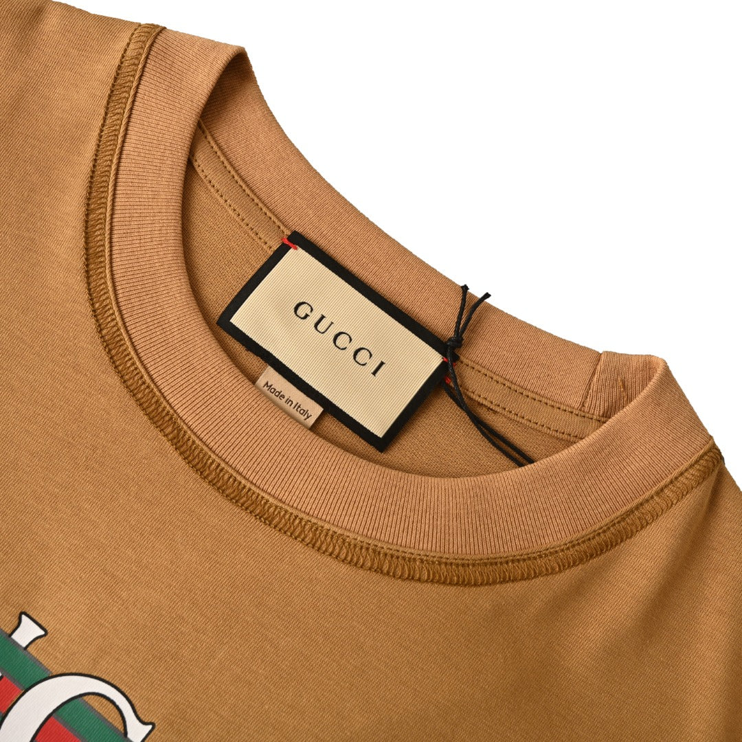 Gucci Web Logo Print Short-Sleeve T-Shirt in Camel
