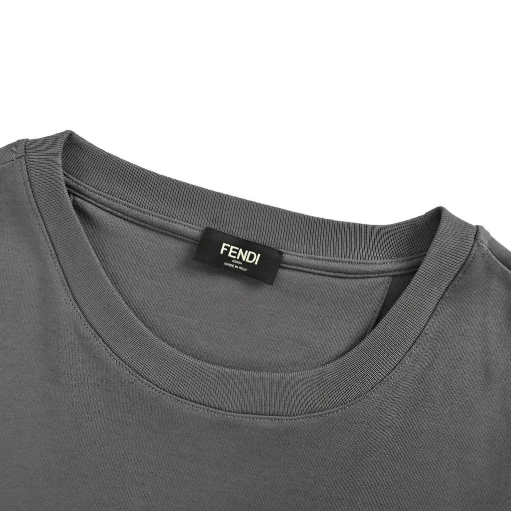 Fendi Zip-Pocket Logo Short-Sleeve T-Shirt in Grey