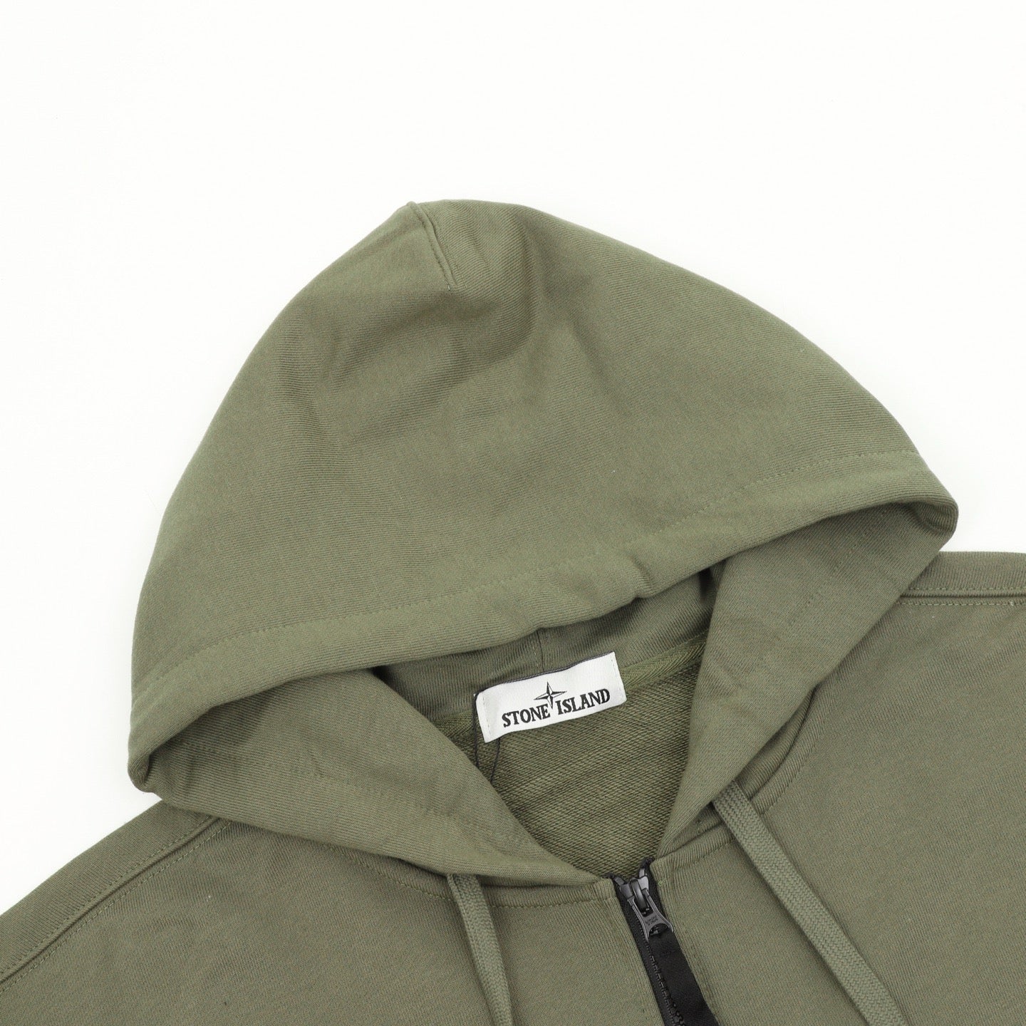 Stone Island Sleeve Patch Hooded Zip-Up Jacket | White Contrast Zip Casual Outerwear