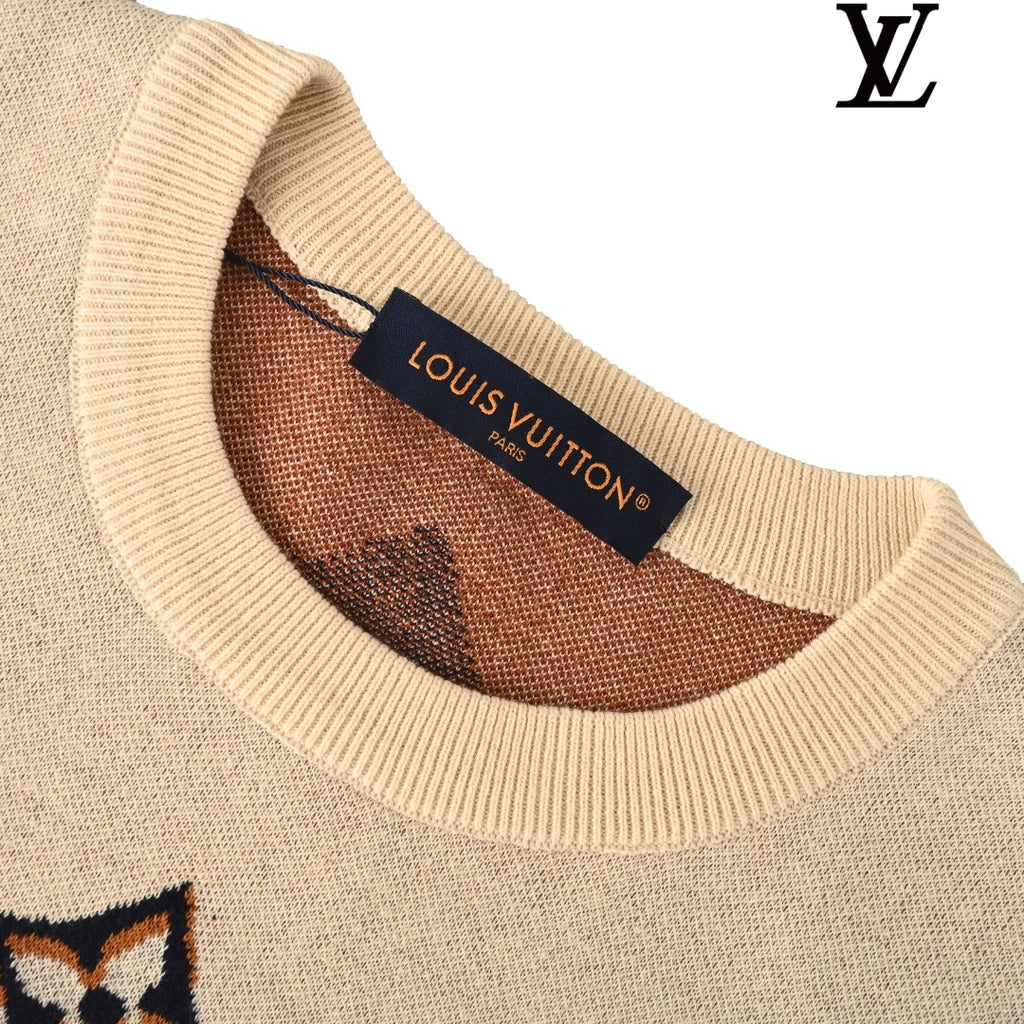 Louis Vuitton Men's Beige Malletier Letter Knit T-Shirt