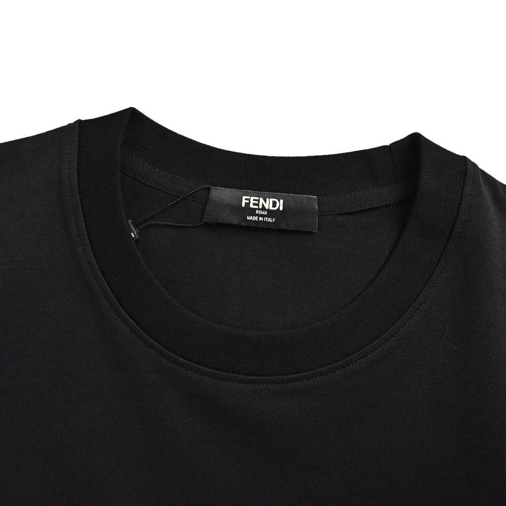 Fendi Multicolor FF Pocket Print Short-Sleeve T-Shirt in Black
