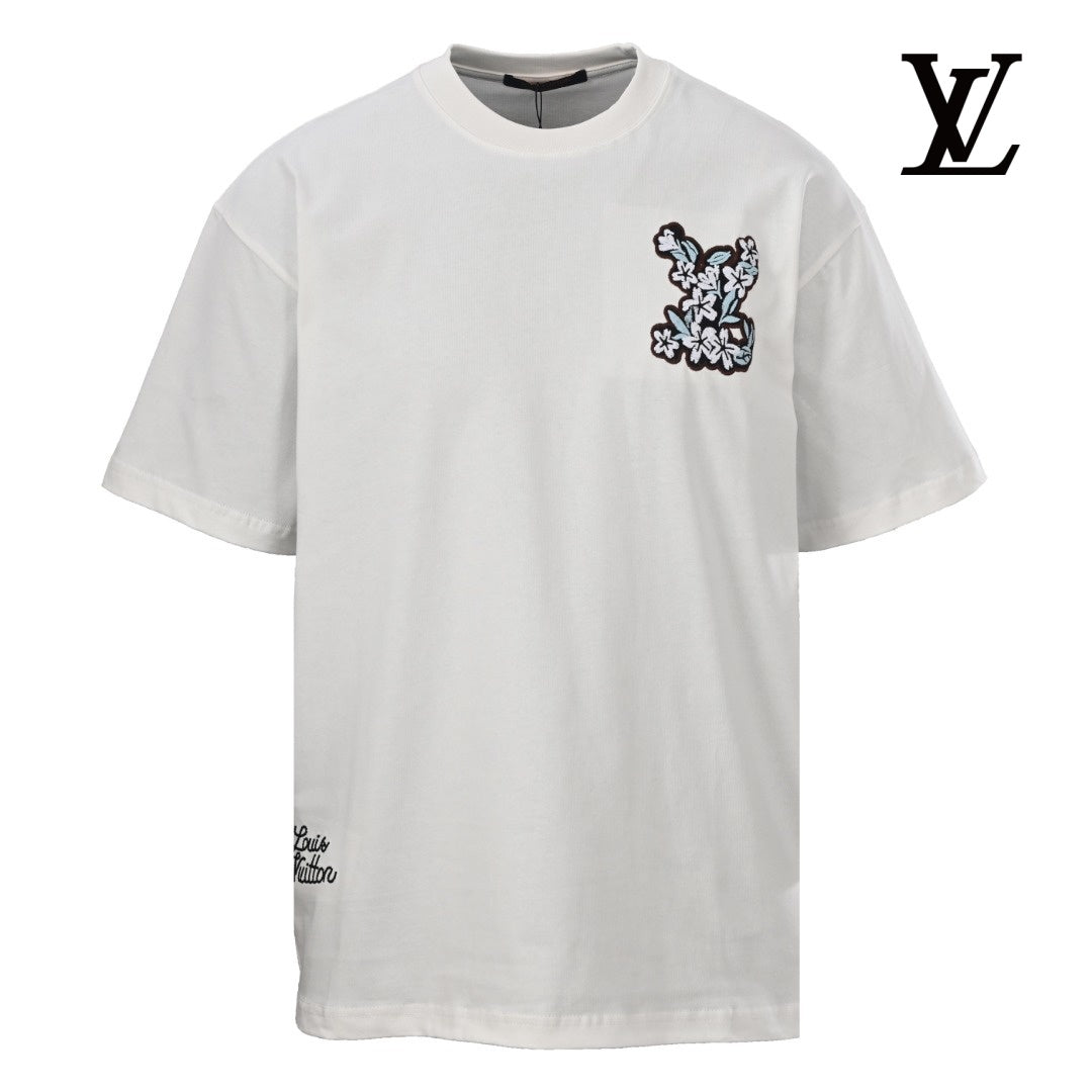 Louis Vuitton Men's White Floral Embroidered T-Shirt