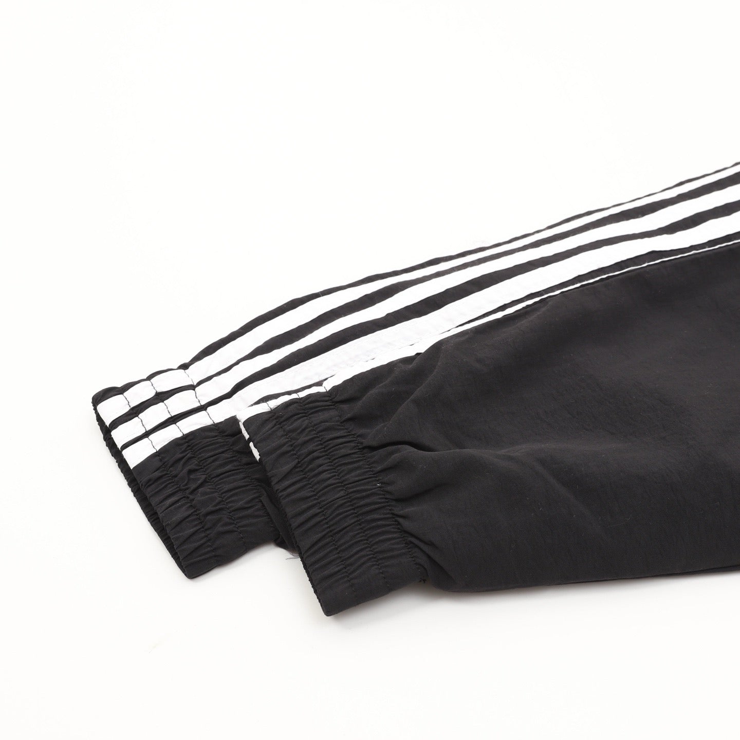 Adidas Originals Adicolor Three-Stripe Track Jacket | Light Blue Retro Zip-Up Outerwear