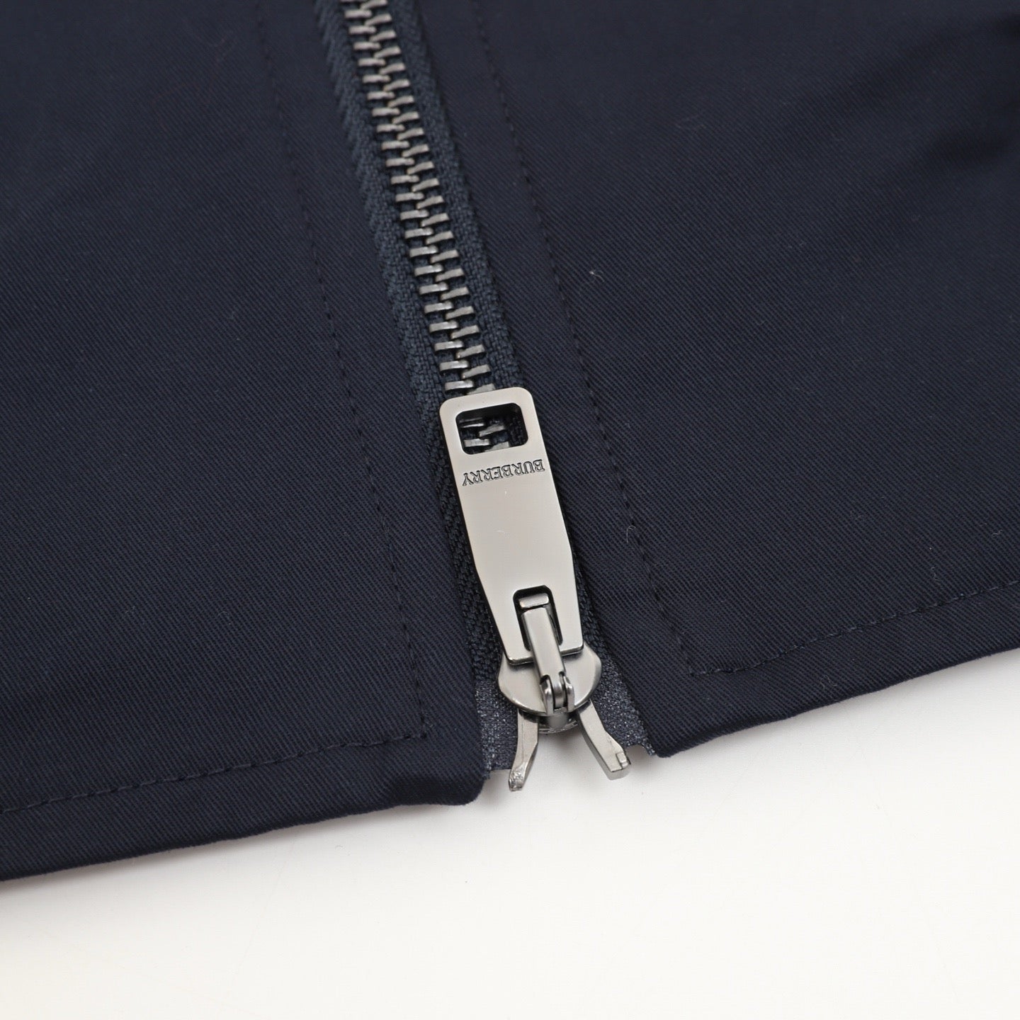 Burberry House Check Collar Zip Jacket — Ivory, Vintage Check Lining