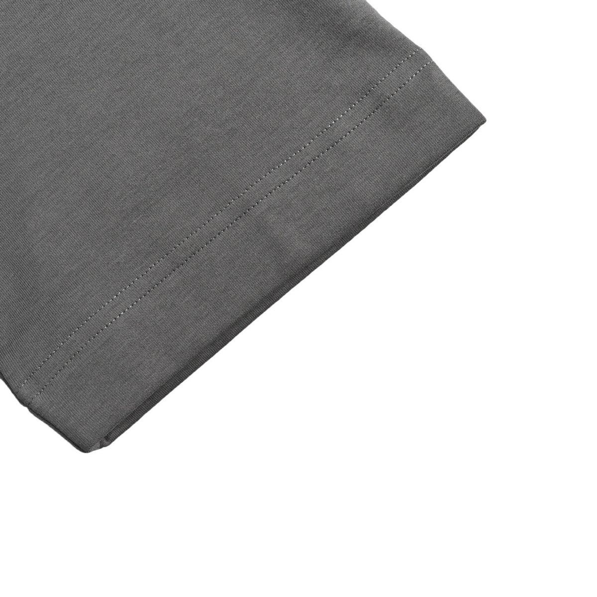 Fendi Zip-Pocket Logo Short-Sleeve T-Shirt in Grey