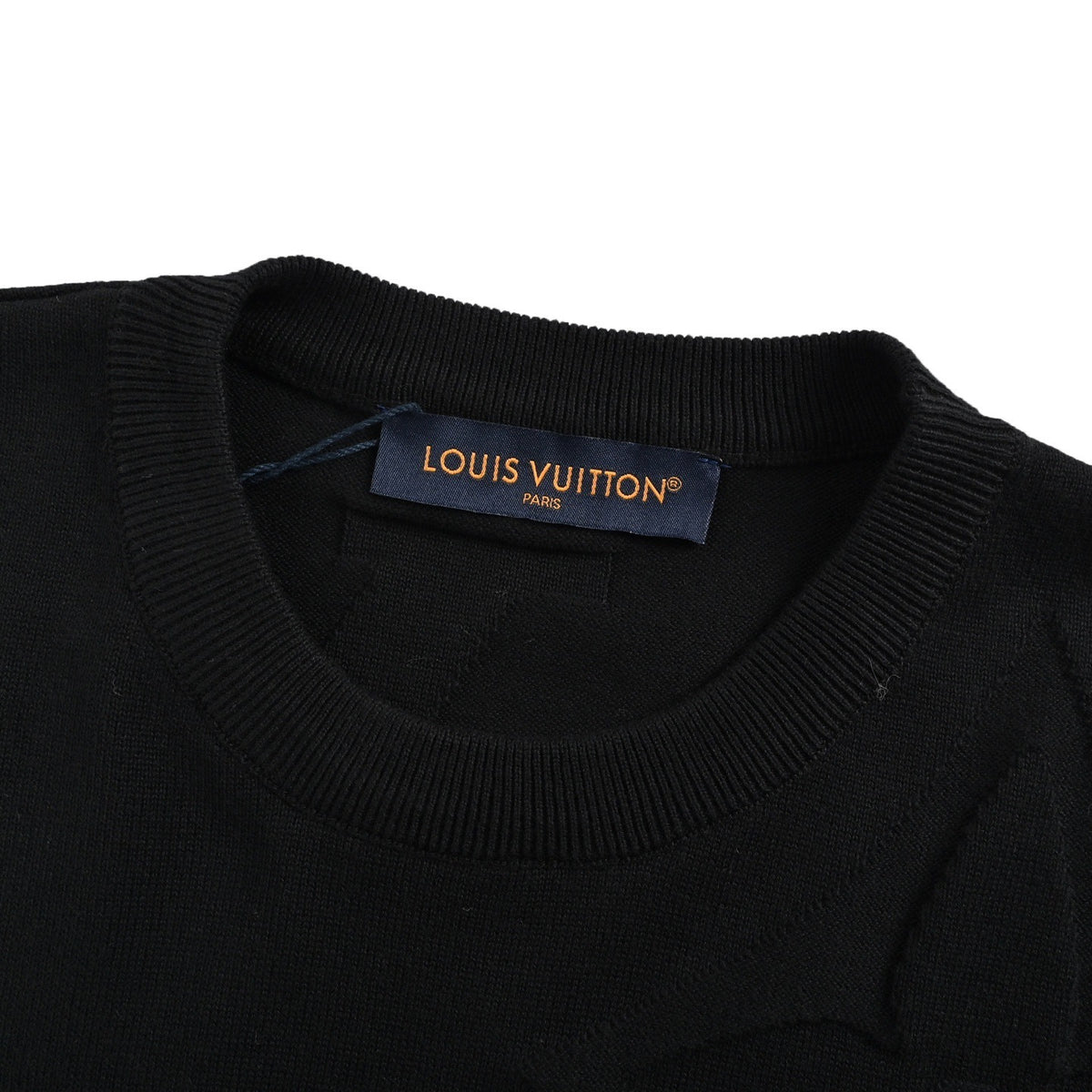 Louis Vuitton Giant Monogram Embossed Short-Sleeve T-Shirt in Black