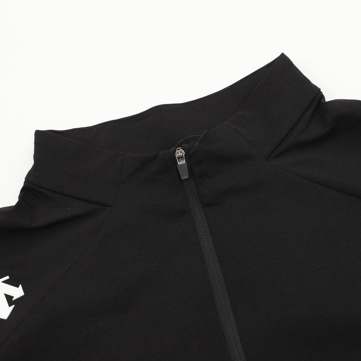 Descente Women's Men's Black Half-Zip Stand-Collar Long-Sleeve Top