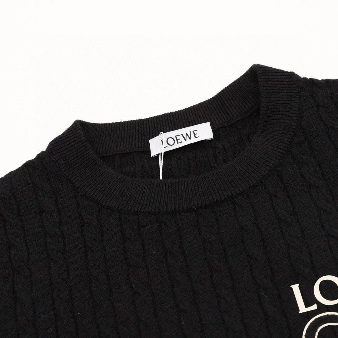 Loewe 25FW Anagram Logo Embroidered Cable Knit Crew Neck Sweater