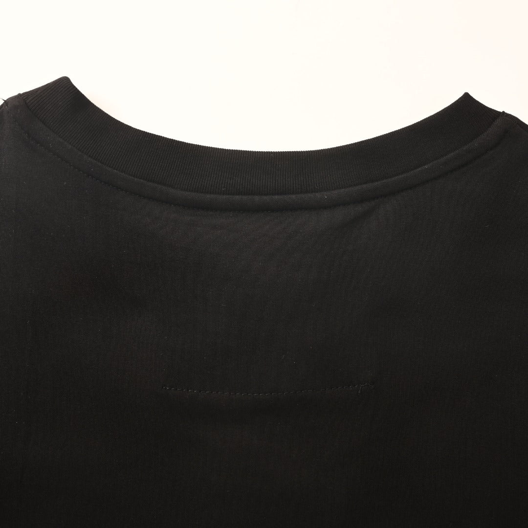 Givenchy Classic Logo Short-Sleeve T-Shirt in Black