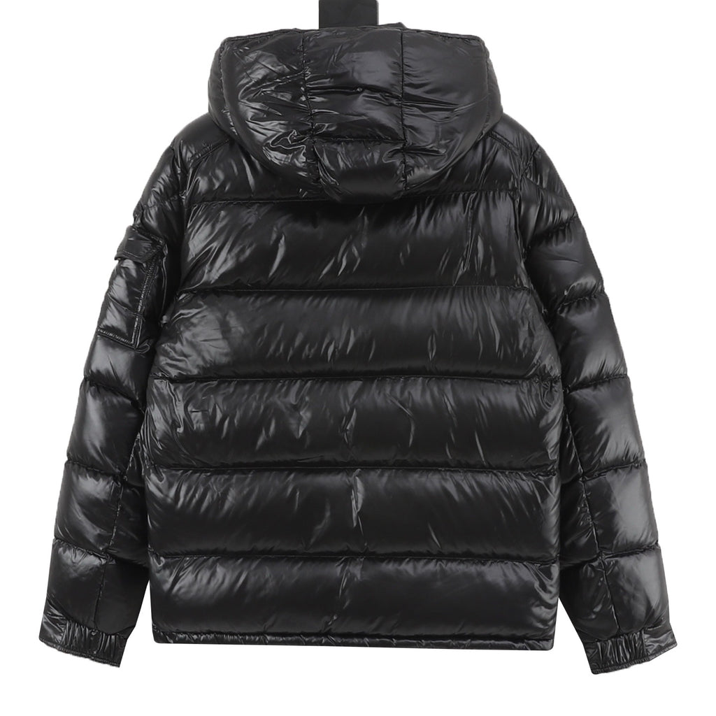 Moncler Women's / Men's Quilted Hooded Down Puffer Jacket in Light Grey