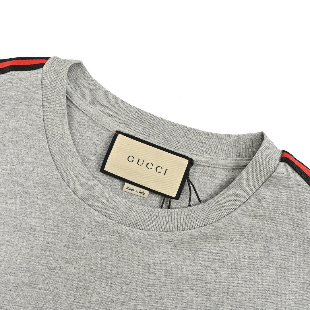 Gucci Shoulder Web Stripe Short-Sleeve T-Shirt in Grey