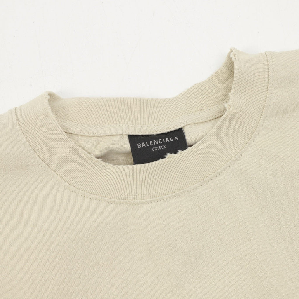 VOGUE Women's Men's Cream Logo Long-Sleeve T-Shirt