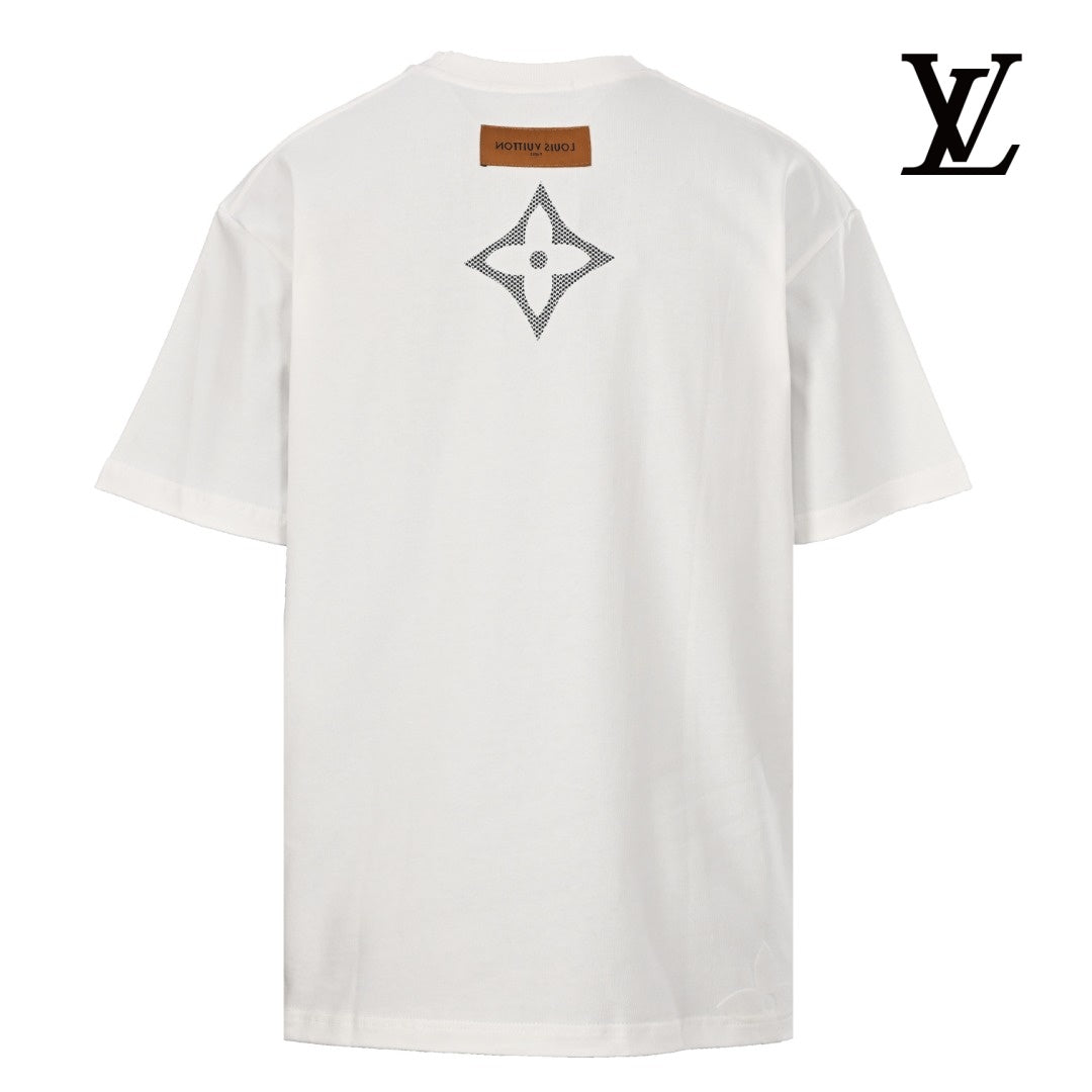 Louis Vuitton Men's White Giant Monogram T-Shirt